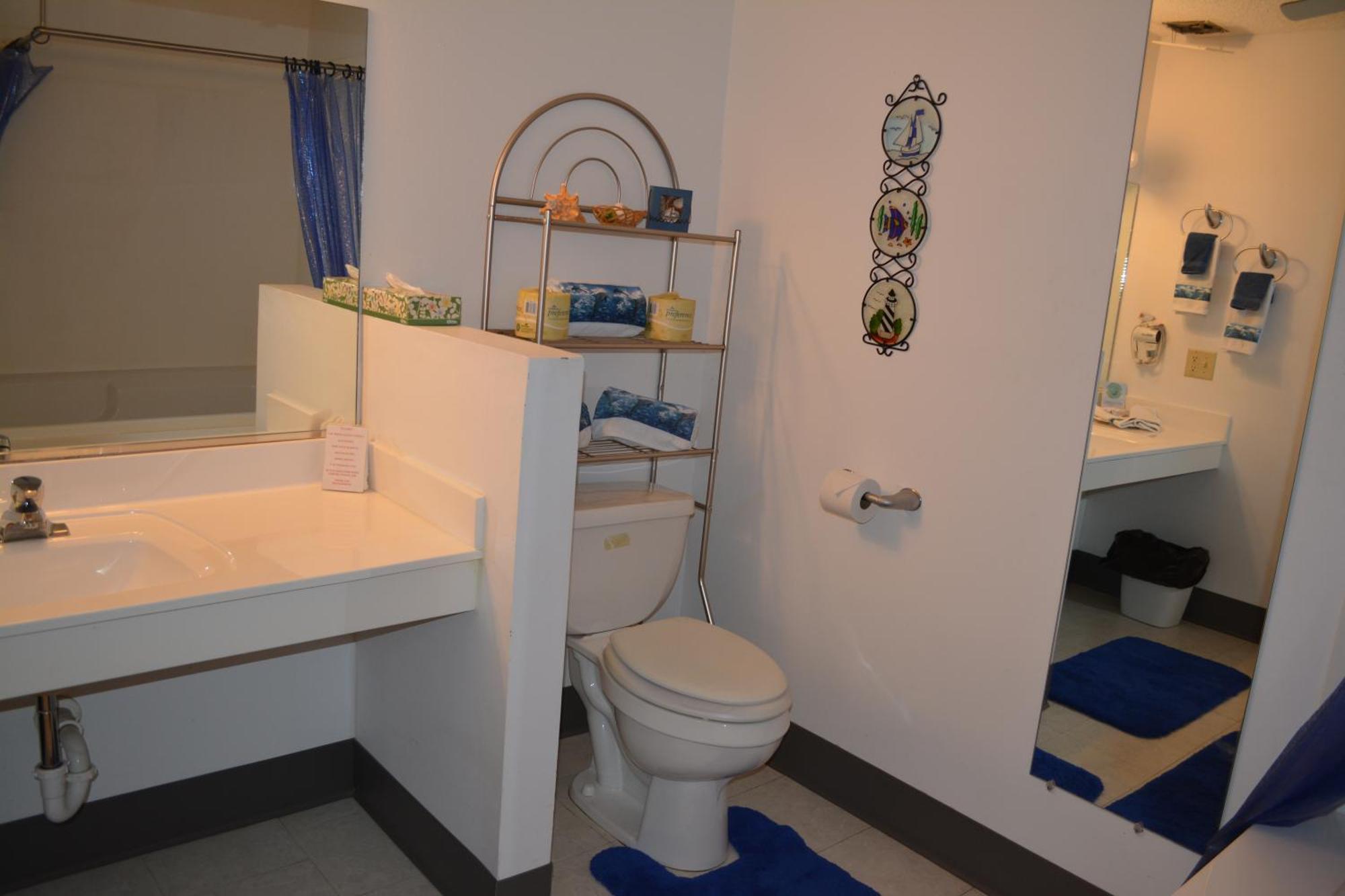Bloomer Inn & Suites Pokoj fotografie