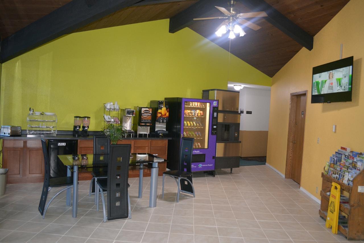Bloomer Inn & Suites Exteriér fotografie