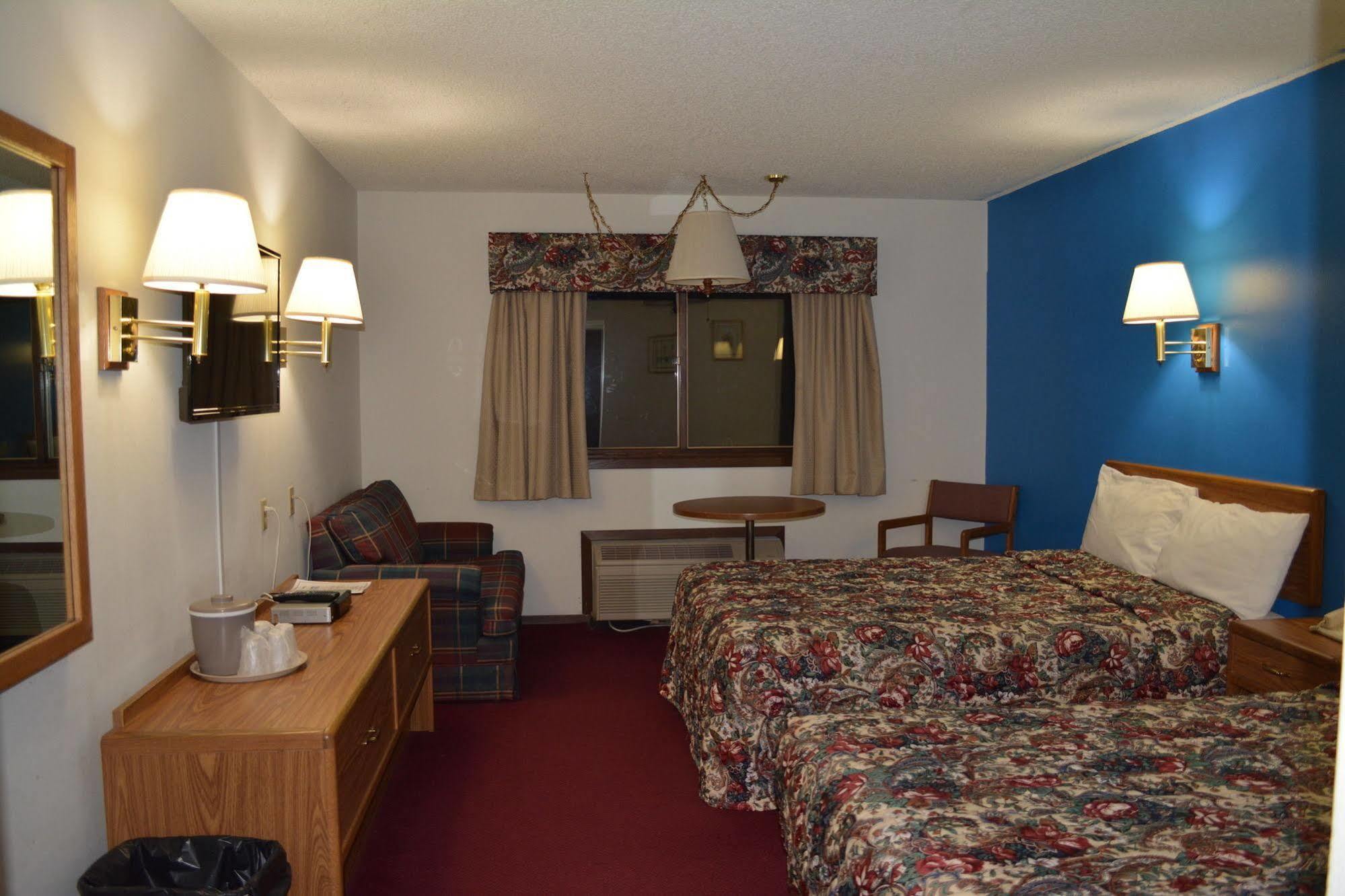 Bloomer Inn & Suites Exteriér fotografie